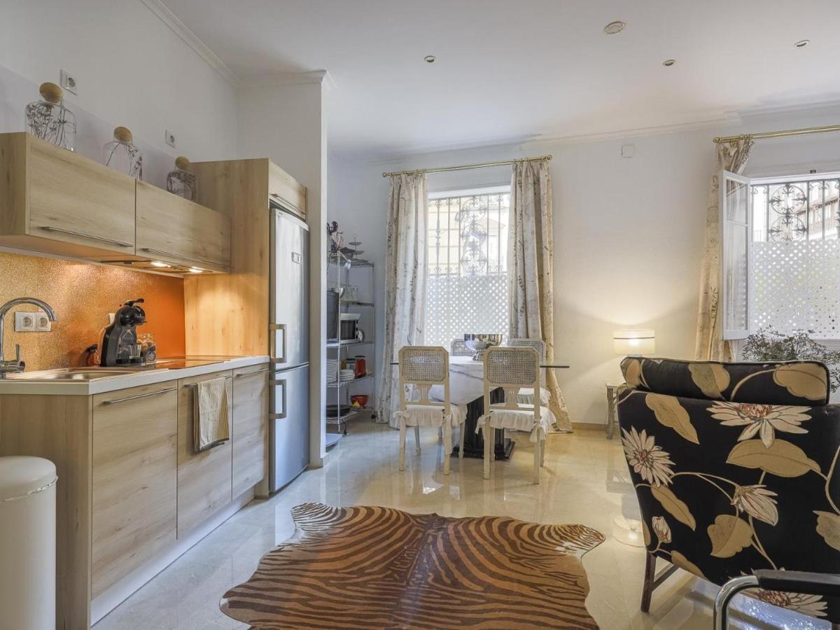 Rosario 10 Apartment Севиля Екстериор снимка