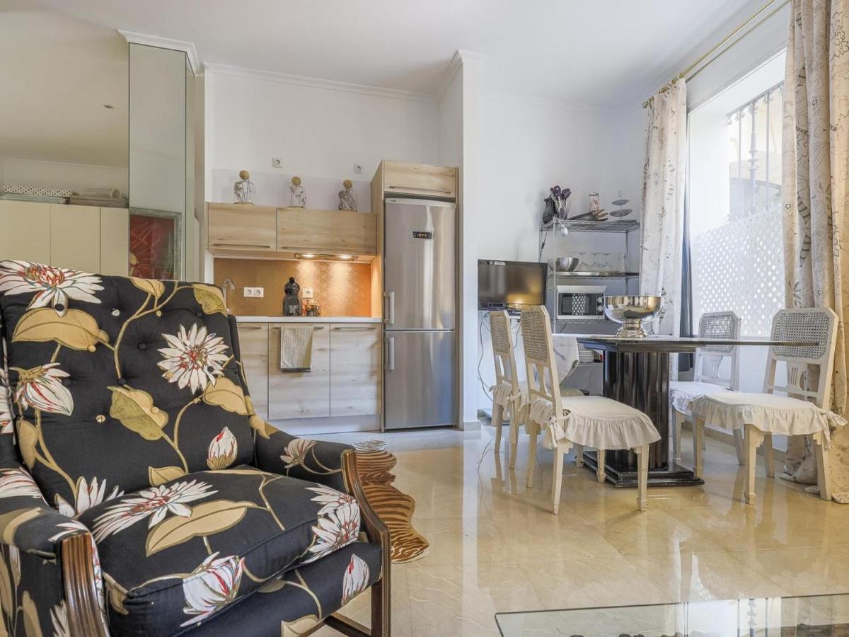 Rosario 10 Apartment Севиля Екстериор снимка